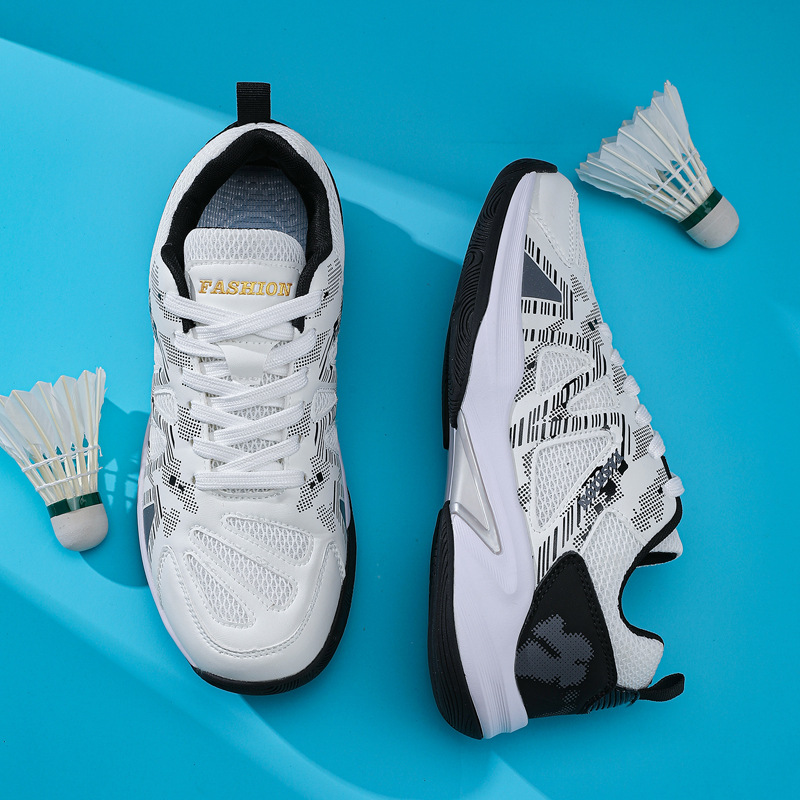 أحذية كرة الريشة للرجال والنسا - مراجعة Badminton Shoes وسعره